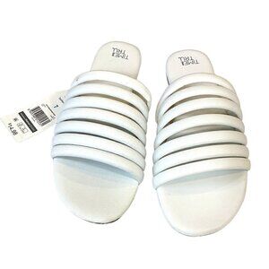 Time and Tru Multi-Band Beach/Pool Slide Sandal Sz 7 White Minimalist 114L
